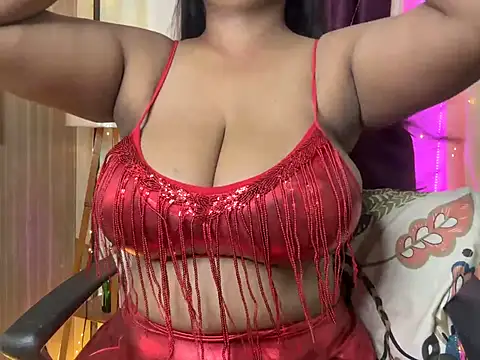 Sexy Evelynn online show from June 24, 2026, 4:33 am