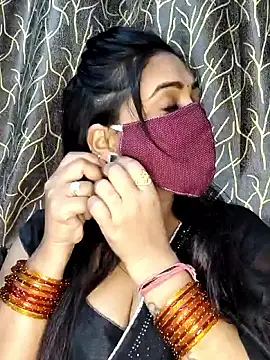 Monalisha G online show from May 29, 2026, 6:50 pm