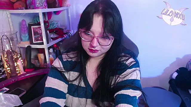 LiloMoon69 online show from January 4, 2025, 2:14 am