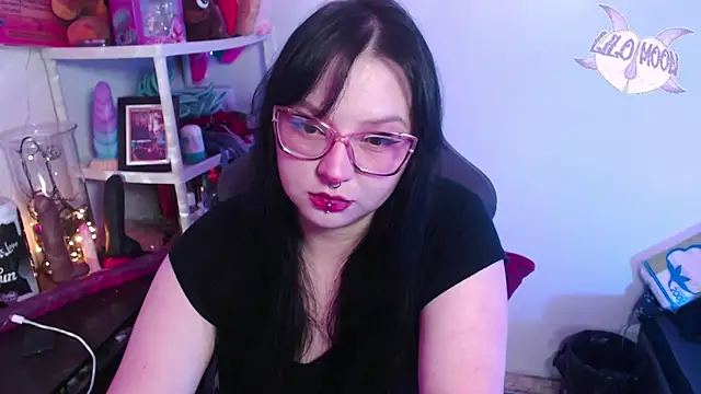 LiloMoon69 online show from January 11, 2025, 2:52 am