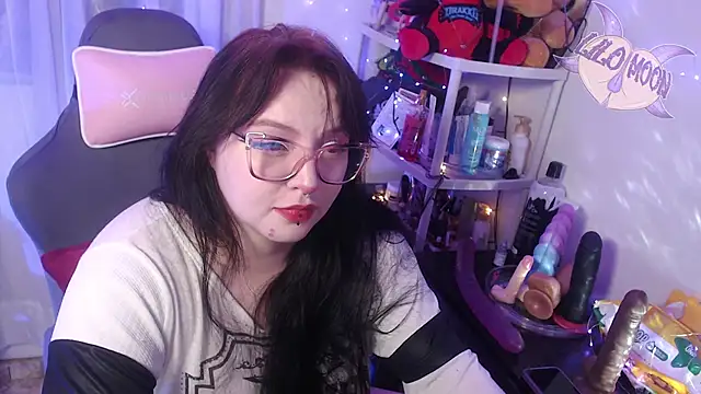 LiloMoon69 online show from March 10, 2025, 4:07 am