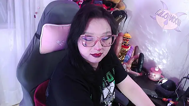 Snapshot of LiloMoon69 chatting on October 2, 2025, 1:51 pm LiloMoon69 online show from October 2, 2025, 1:51 pm