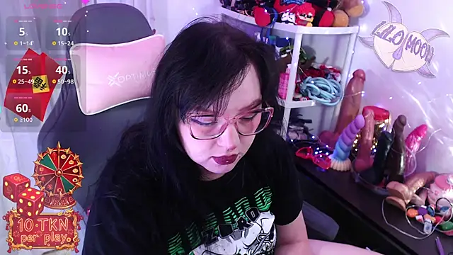 LiloMoon69 online show from February 17, 2026, 1:18 pm