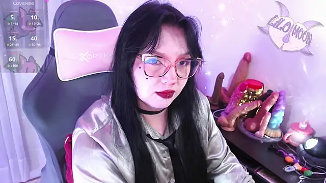 LiloMoon69 online show from April 29, 2026, 12:48 am