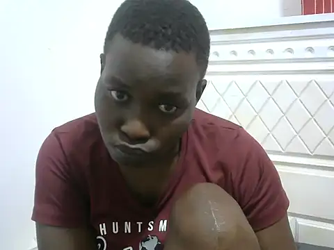 sexyblackya online show from June 27, 2026, 7:02 am