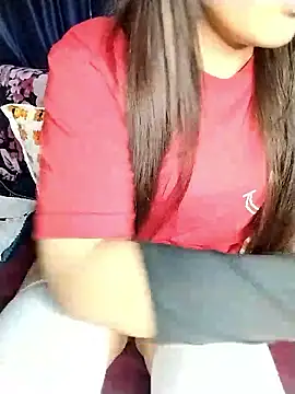 sexylaya2 online show from May 8, 2026, 2:17 am