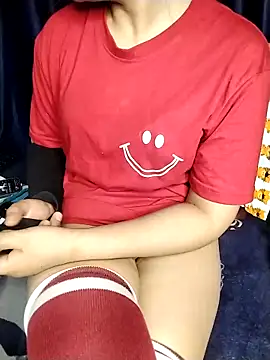 Snapshot of sexylaya2 chatting on May 13, 2026, 2:31 am sexylaya2 online show from May 13, 2026, 2:31 am