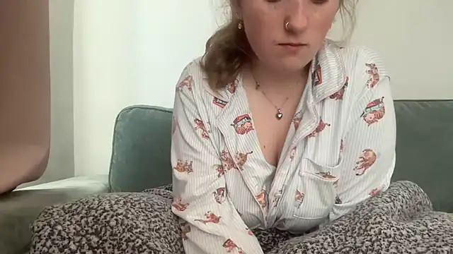 Snapshot of lilsbabyxo chatting on April 2, 2026, 7:28 am lilsbabyxo online show from April 2, 2026, 7:28 am