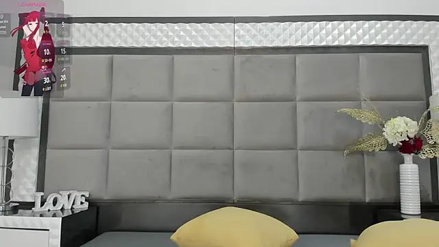 OliviaBurning online show from October 27, 2025, 7:29 pm