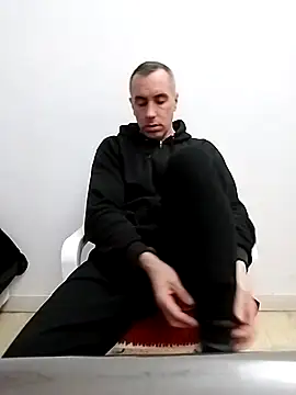 HELL FIRE online show from November 9, 2025, 3:10 pm