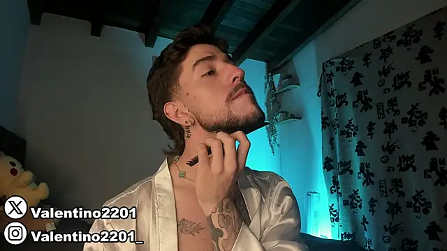 Snapshot of Valentino_Xander chatting on March 13, 2025, 10:43 pm Valentino Xander online show from March 13, 2025, 10:43 pm