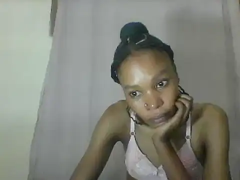 Sweetpetite254 online show from March 7, 2025, 1:42 am
