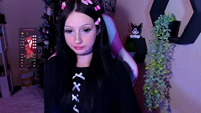 Snapshot of hikmurr chatting on January 10, 2025, 6:49 pm hikmurr online show from January 10, 2025, 6:49 pm