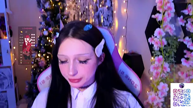 Snapshot of hikmurr chatting on January 25, 2025, 4:46 pm hikmurr online show from January 25, 2025, 4:46 pm