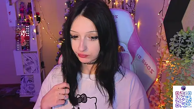 Snapshot of hikmurr chatting on March 9, 2025, 6:00 pm hikmurr online show from March 9, 2025, 6:00 pm