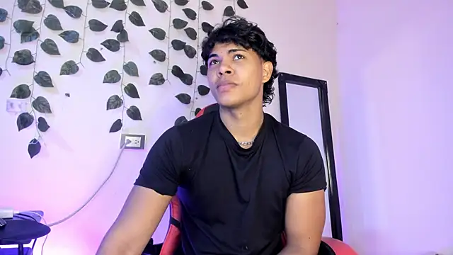 johan beley  online show from December 4, 2025, 11:57 pm