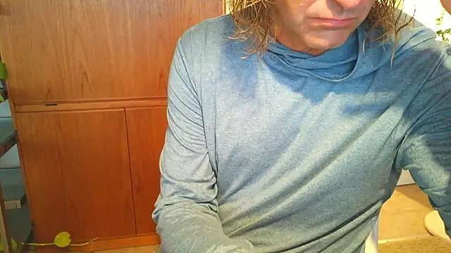 Snapshot of costanza7070 chatting on September 22, 2025, 2:02 am costanza7070 online show from September 22, 2025, 2:02 am