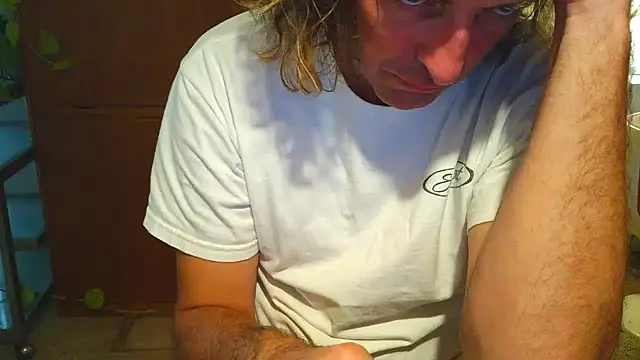 Snapshot of costanza7070 chatting on September 30, 2025, 2:05 am costanza7070 online show from September 30, 2025, 2:05 am