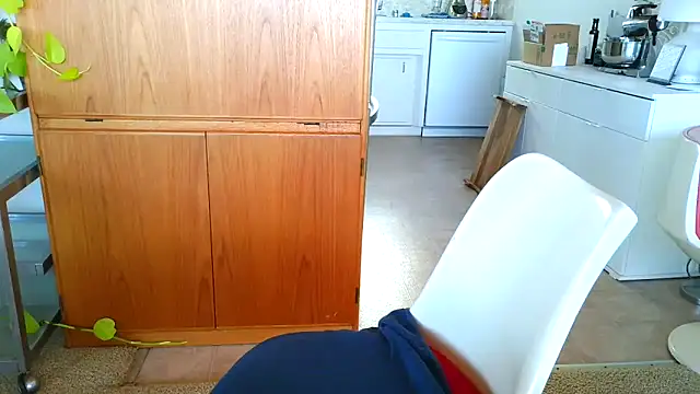 Snapshot of costanza7070 chatting on September 30, 2025, 6:13 pm costanza7070 online show from September 30, 2025, 6:13 pm