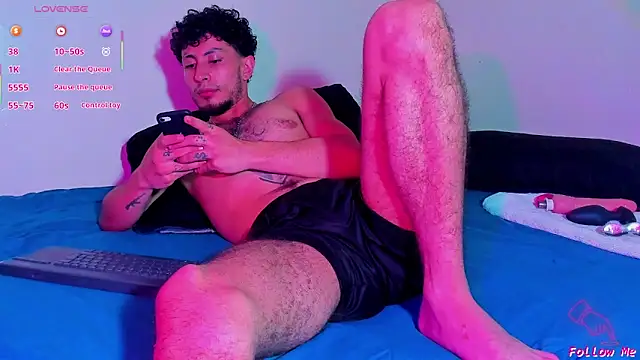 Piggy Eddy online show from May 8, 2026, 9:53 pm