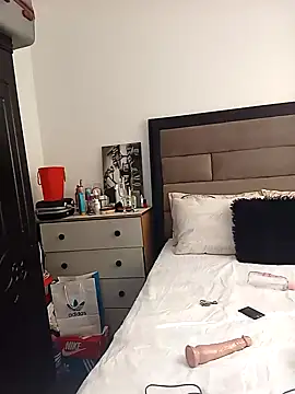 bigbootyboohle online show from December 19, 2024, 1:29 pm