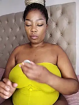 bigbootyboohle online show from July 17, 2026, 10:11 am