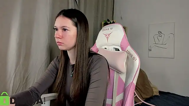 Snapshot of Nicole_Charm chatting on October 23, 2025, 9:02 pm Nicole Charm online show from October 23, 2025, 9:02 pm