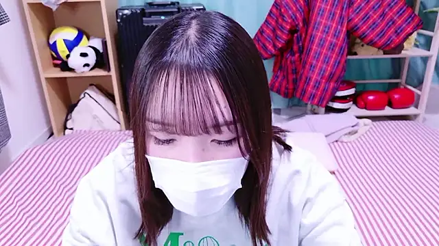 Snapshot of mari_tan_ch chatting on December 14, 2025, 12:27 am mari tan ch online show from December 14, 2025, 12:27 am