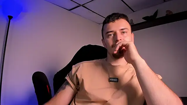 james connor2 online show from March 19, 2026, 7:18 pm