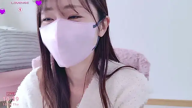 meg 0901 online show from October 30, 2025, 1:40 am