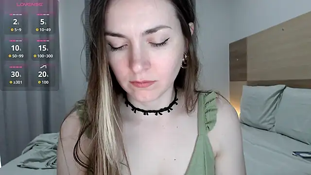 Naughty Annn online show from December 16, 2025, 1:38 pm