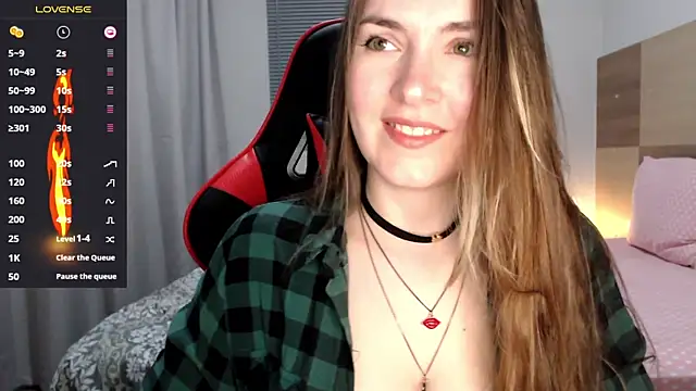Snapshot of Naughty_Annn chatting on April 20, 2026, 2:36 am Naughty Annn online show from April 20, 2026, 2:36 am