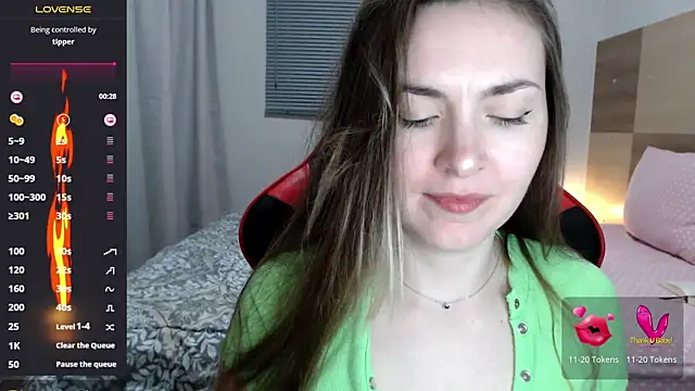 Snapshot of Naughty_Annn chatting on May 2, 2026, 3:22 am Naughty Annn online show from May 2, 2026, 3:22 am