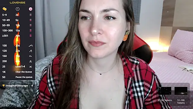 Snapshot of Naughty_Annn chatting on May 6, 2026, 1:47 am Naughty Annn online show from May 6, 2026, 1:47 am