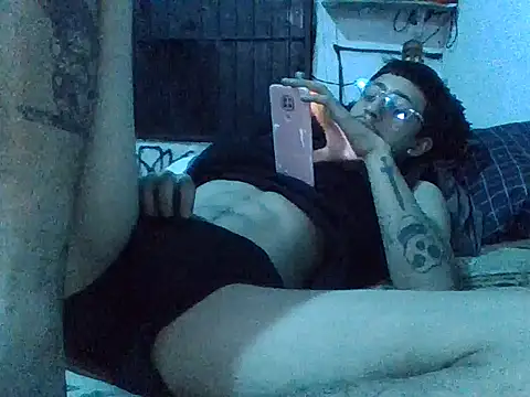 Gibbzmx online show from October 19, 2025, 4:46 am