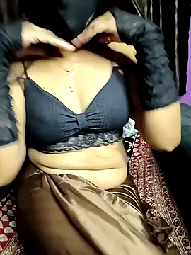Snapshot of sexy-mohini chatting on February 7, 2025, 7:06 pm sexy-mohini online show from February 7, 2025, 7:06 pm