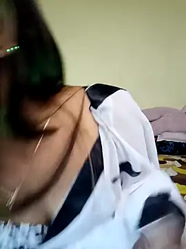 Snapshot of sexy-mohini chatting on March 9, 2025, 6:39 am sexy-mohini online show from March 9, 2025, 6:39 am