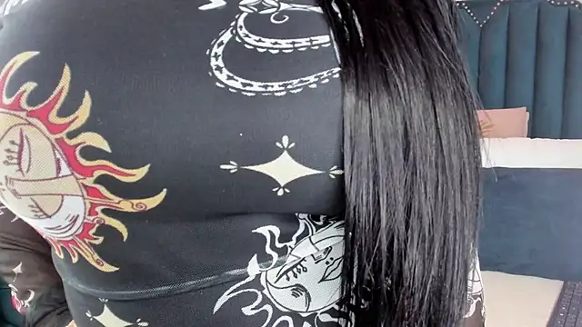 samara warren online show from November 26, 2025, 1:56 pm