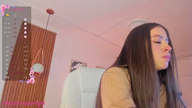 Snapshot of TiffanyWright chatting on February 10, 2025, 4:14 pm TiffanyWright online show from February 10, 2025, 4:14 pm