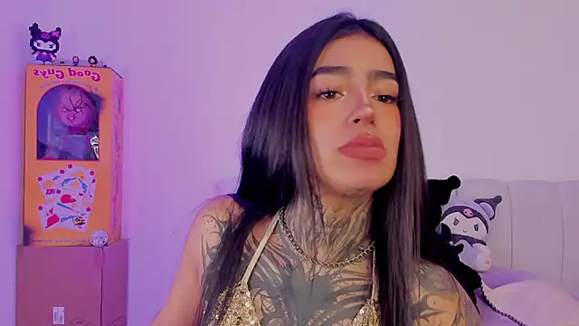 shadowcatt  online show from October 28, 2025, 8:55 pm