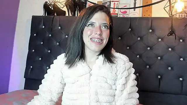 Vannesa gomezz online show from December 10, 2024, 9:12 am