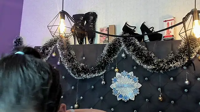 Vannesa gomezz online show from December 13, 2024, 5:38 am