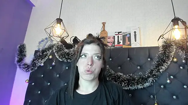 Vannesa gomezz online show from December 20, 2024, 9:50 pm