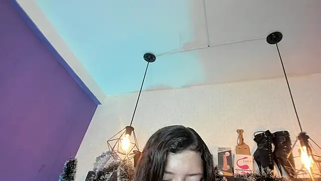 Vannesa gomezz online show from December 27, 2024, 6:53 pm