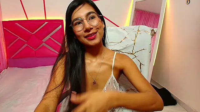 Snapshot of _Jessi29_ chatting on December 5, 2024, 7:38 pm Jessi29 online show from December 5, 2024, 7:38 pm
