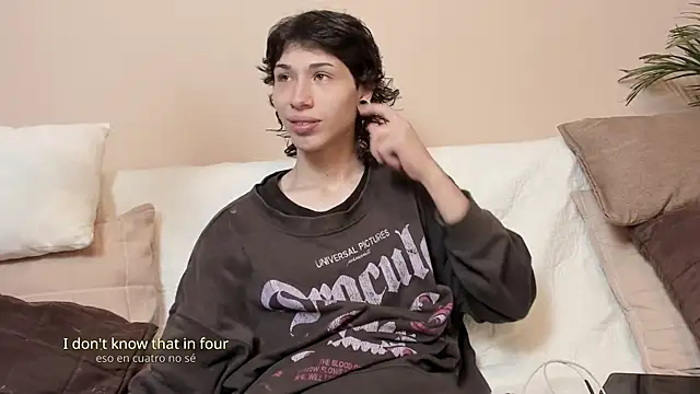 Snapshot of luck_noor7 chatting on January 16, 2025, 4:28 pm luck noor7 online show from January 16, 2025, 4:28 pm