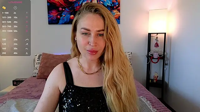 AliceMYs online show from May 5, 2026, 10:12 am