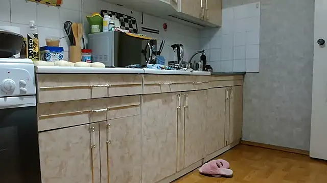 Vika  online show from January 17, 2025, 5:42 am