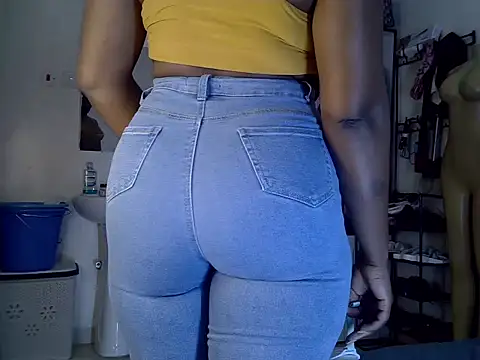 Snapshot of Sexxyrebby chatting on November 30, 2025, 8:13 pm Sexxyrebby online show from November 30, 2025, 8:13 pm