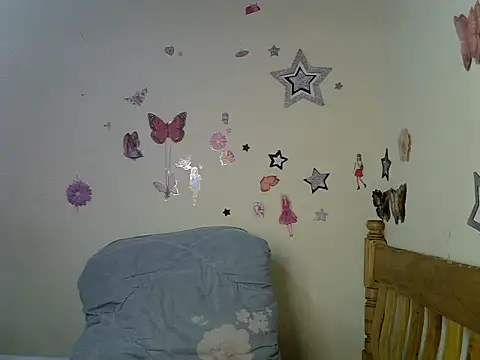 Pretty tiffany online show from March 19, 2025, 8:32 pm